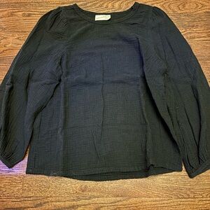Universal Thread Black Boxy Blouse